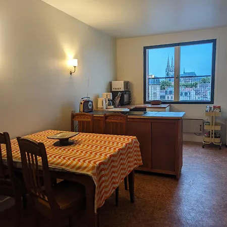 Grand Studio Independant 3Eme Etage A Cote De La Gare Lägenhet Moulins (Allier)